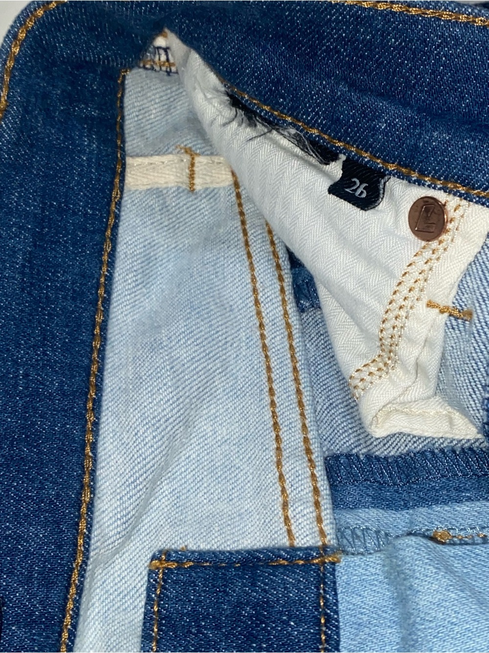 7 For All Mankind Patched Ali Crop Flare Jeans - Picture 5 of 7